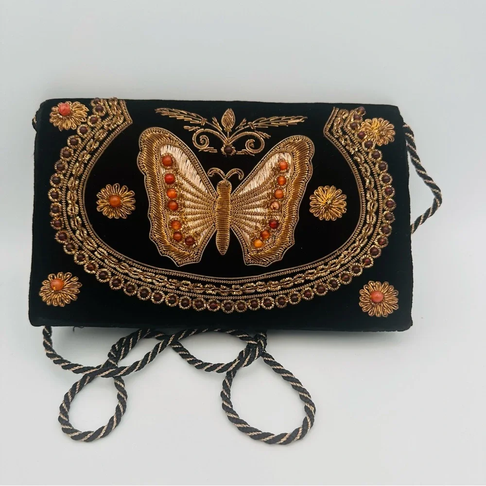 Maharani Embroidered Black and Gold Clutch Velvet Bag - Picture 2 of 13